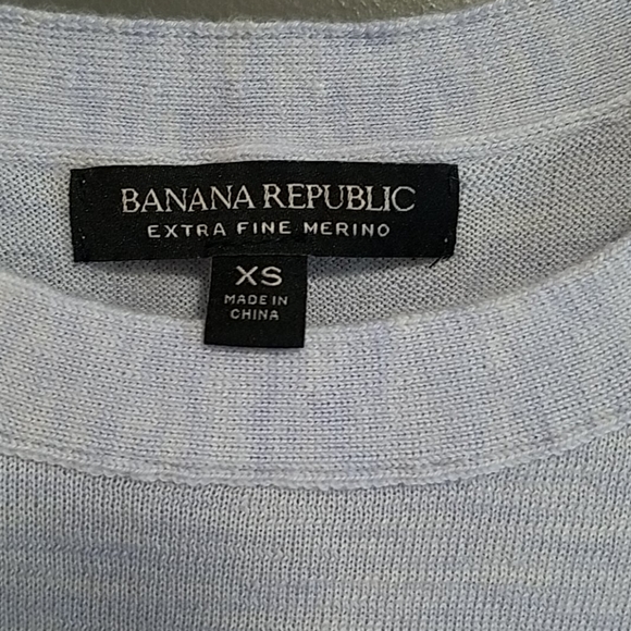Banana Republic Merino Wool Sweater - Picture 3 of 4
